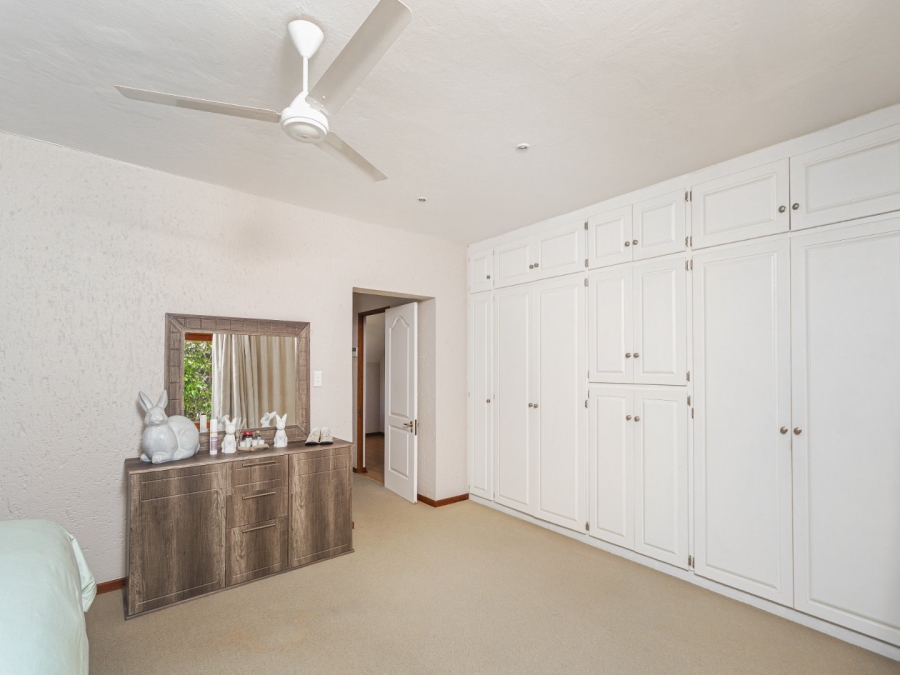 4 Bedroom Property for Sale in Caribbean Beach Club North West